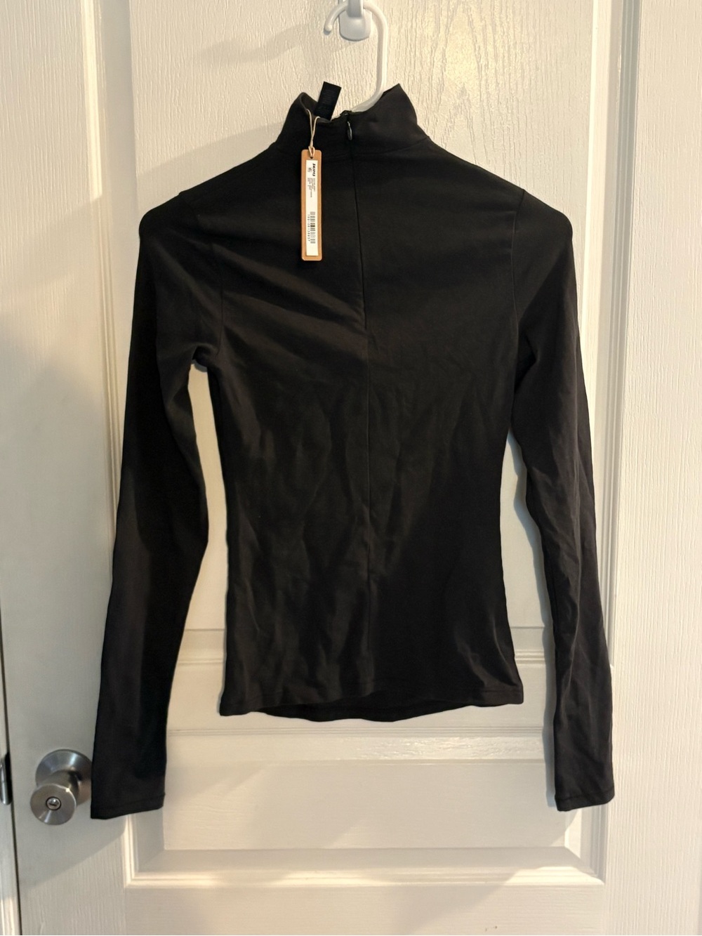 Skims Kim Kardashian Women’s Cotton Jersey Turtleneck Small New with Tags